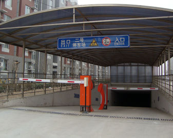 พับ Barrier ประตูเร่งรัดการบ่งชี้ของการใช้สัญญาณไฟจราจร Barrier FJC-D627B