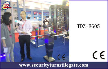 หุ่นยนต์หมุนเวียน Turnstile อุปสรรค ความปลอดภัย ประตูหมุน ด้วยอินเตอร์เฟซ TCP / IP