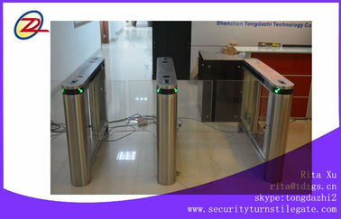 เครื่องตรวจจับลายนิ้วมือประตูรั้วความเร็วรอบประตู