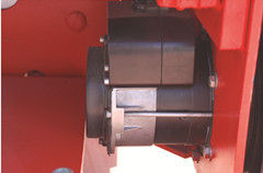 ลิฟท์ 6m แนวตั้ง Telescoping Self Propelled ขากรรไกรกับแพลตฟอร์มขยายเดี่ยว